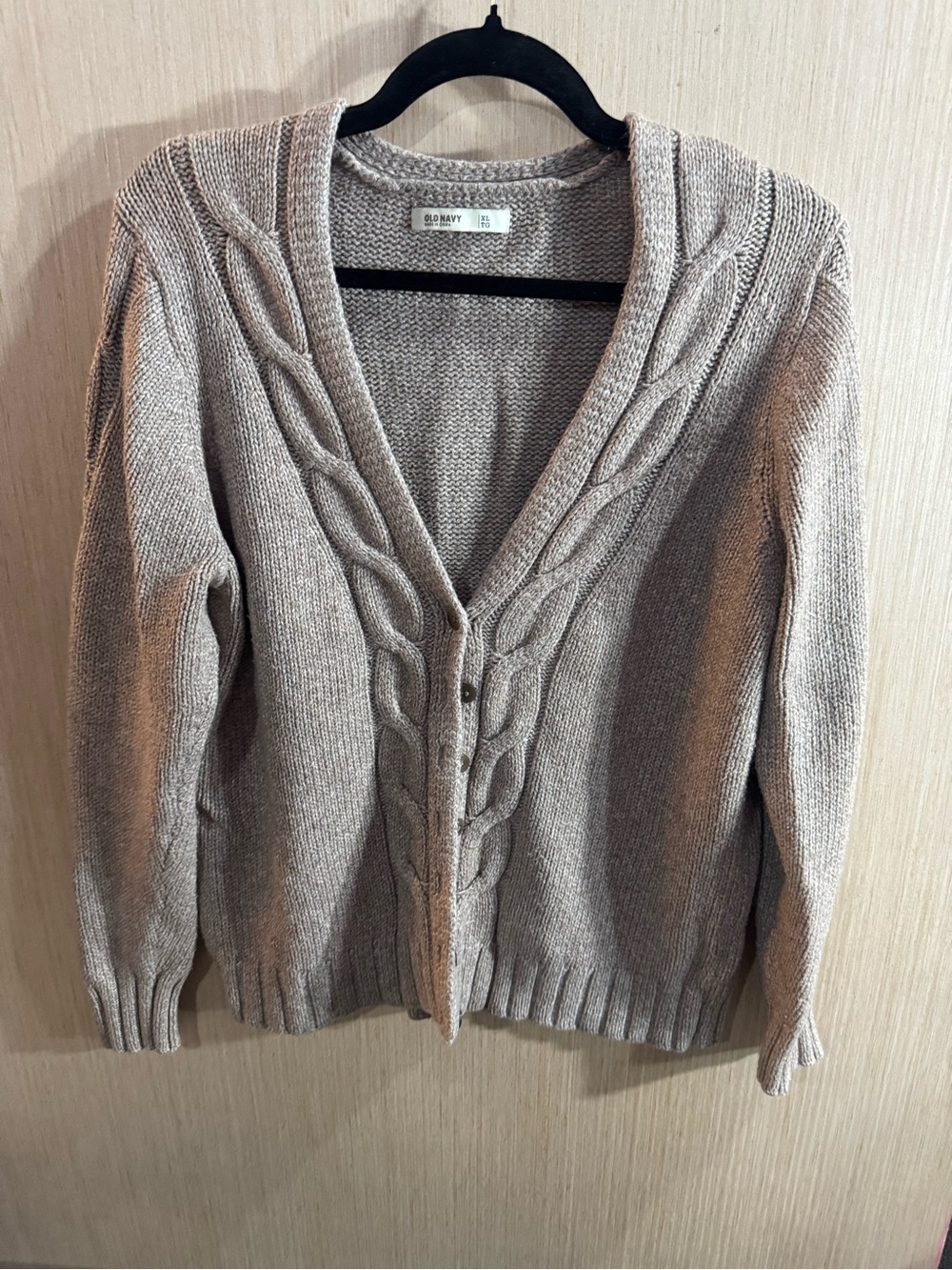 Women’s Old Navy Butt Front Taupe Cable-Knit V-Neck Cardigan Size XL